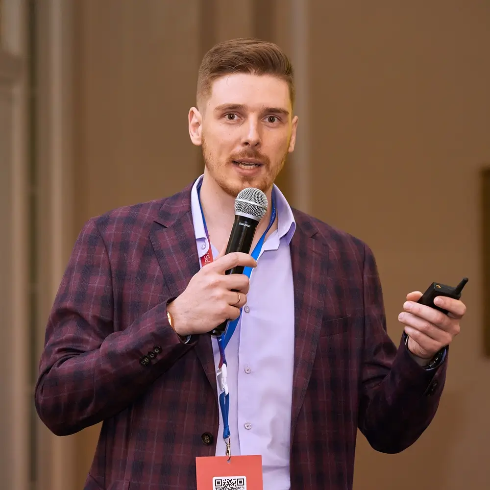 Александр Бриллиант — основатель YouCenter